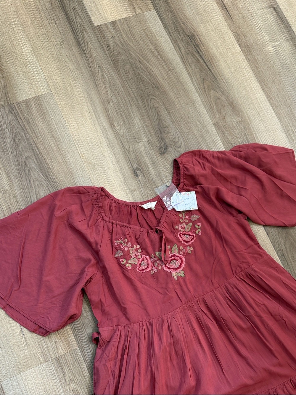 NWT April Cornell Muse Dress in Wine Red Floral Midi Tie Back Tiered Size Medium - Picture 3 of 14